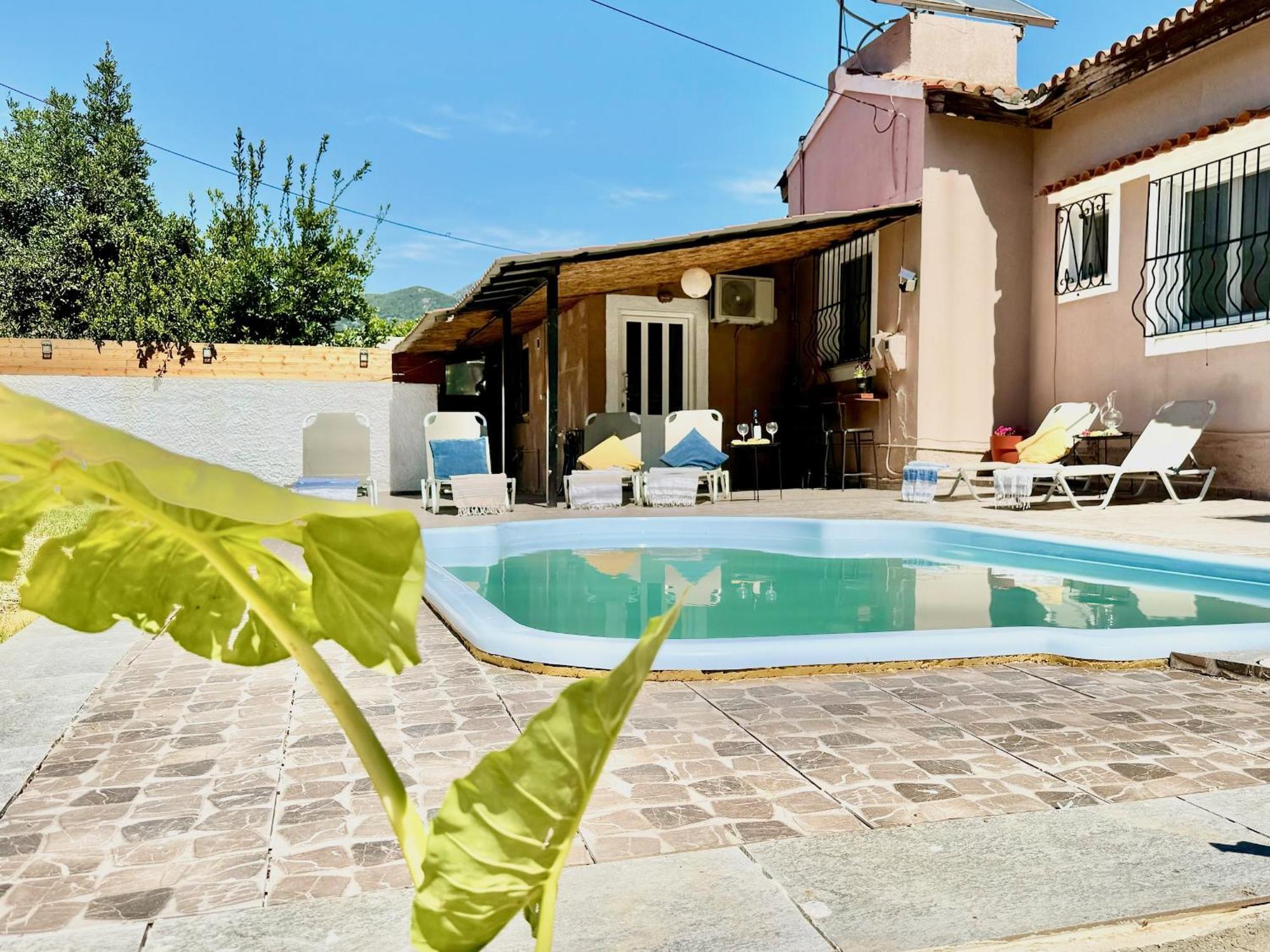Beach Villa Night Flower With Private Pool By Dadovillas Dassia  Zewnętrze zdjęcie